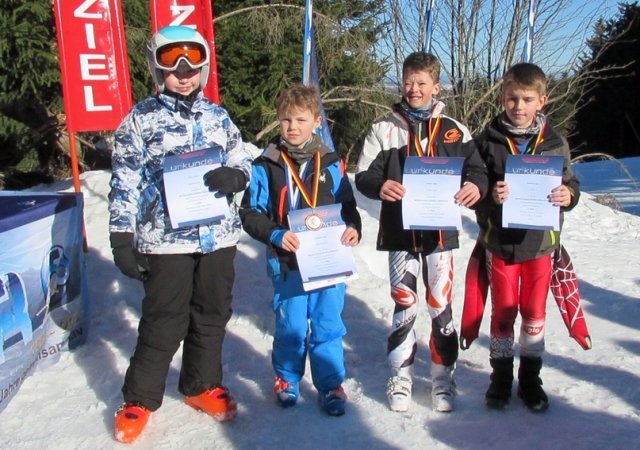 ski-alpin_bezirksmeisterschaft2019_01