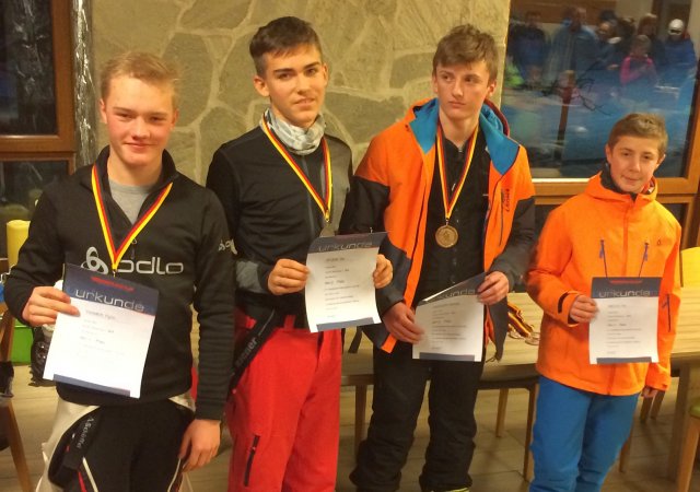Ski-Alpin Bezirkscup 2019-01-23 Siegerehrung 1