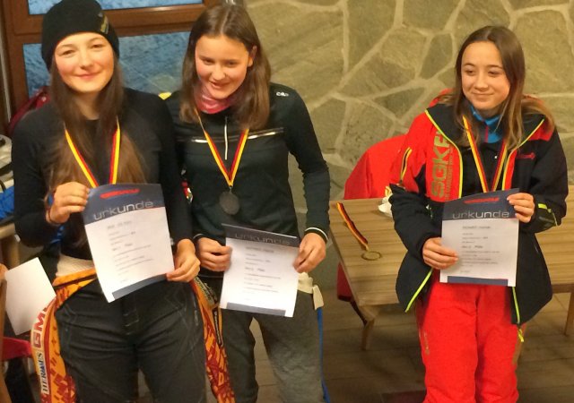 Ski-Alpin Bezirkscup 2019-01-23 Siegerehrung 3