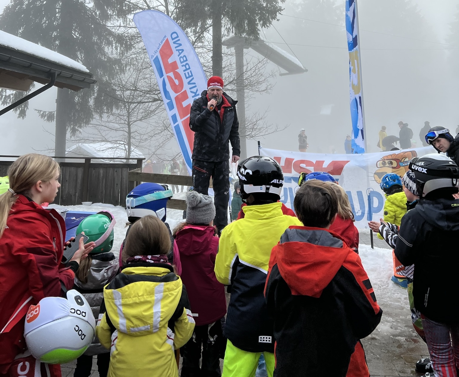 ski_alpin_hsv-kidscup2023_waku_02.jpg ski_alpin_hsv-kidscup2023_waku_02.jpg